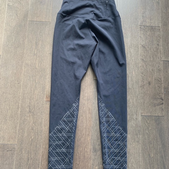 Gymshark speed leggings - Picture 2 of 5